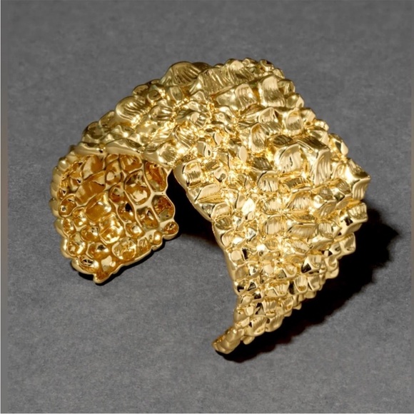 Alexis Bittar Brut Gold Croco Cuff Bracelet - Picture 1 of 8